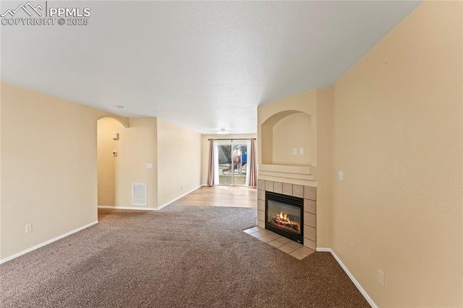 272 Ellers Grv, Condo with 3 bedrooms, 2 bathrooms and 1 parking in Colorado Springs CO | Image 5