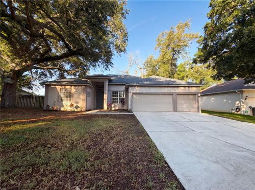 203 Taylor Bay Ln, Brandon, FL, 33510-2440 | Card Image