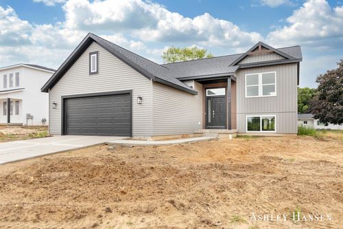 98 Chase Court Nw, Kent City Village, MI, 49330 | Card Image