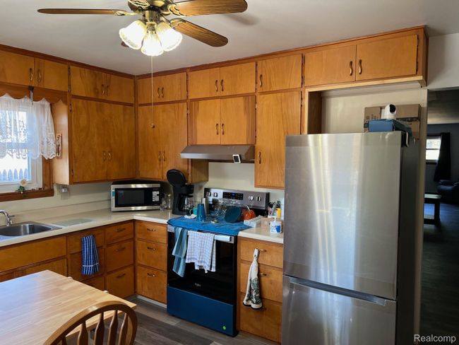 85 S Pinnebog Rd, House other with 2 bedrooms, 2 bathrooms and null parking in Bad Axe MI | Image 7