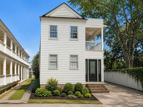 8 Islington Ct, Charleston, SC, 29403-5701 | Card Image
