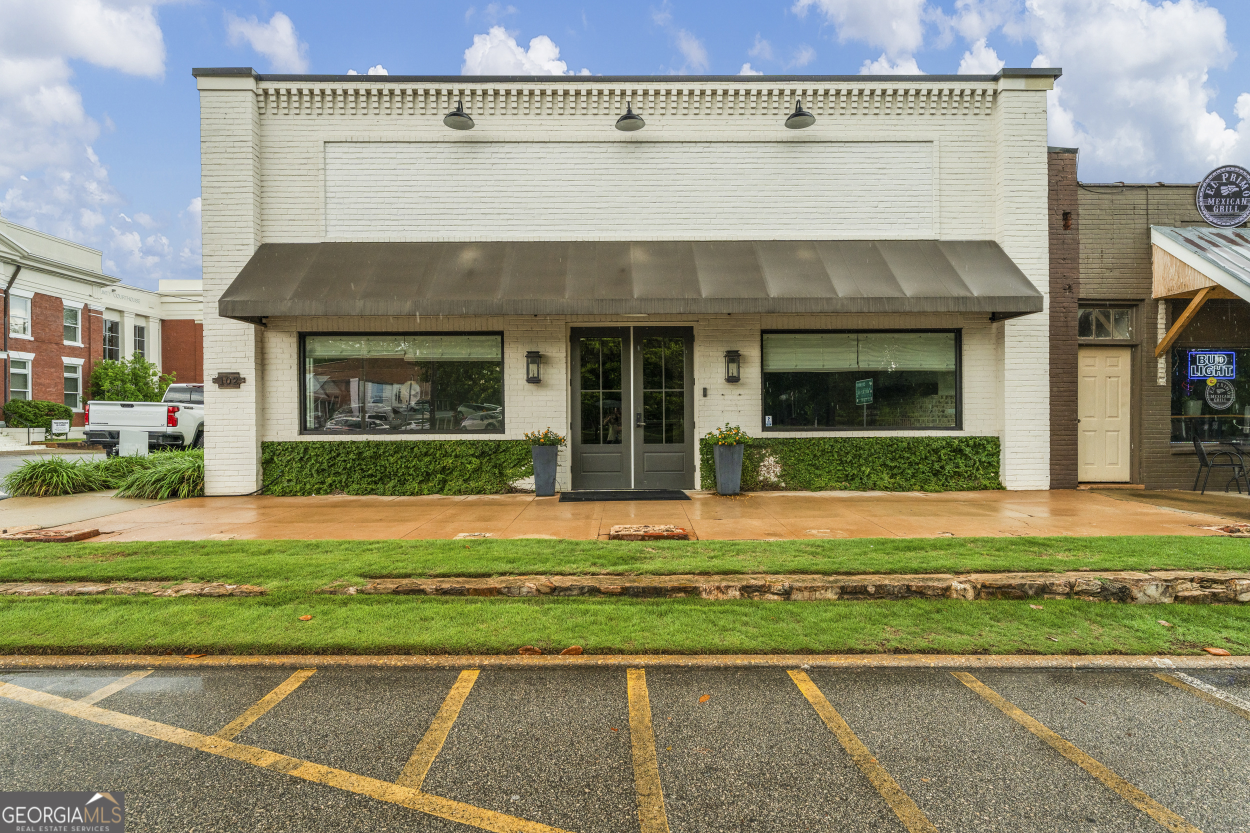 102 S College St, Hamilton, GA 31811