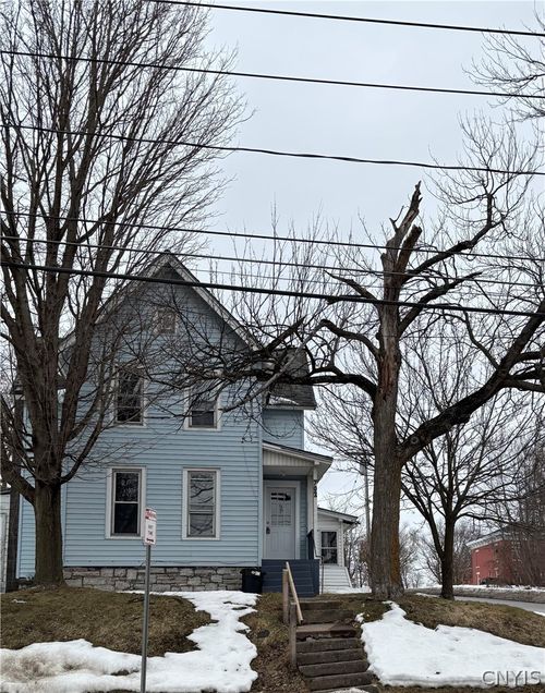702 Leray St, Watertown, NY, 13601-1311 | Card Image