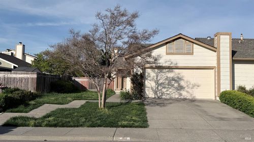 1775 Northstar Dr, Petaluma, CA, 94954-6612 | Card Image