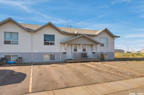 7-132 Hiebert Crescent, Martensville, SK, S0K2T2 | Card Image