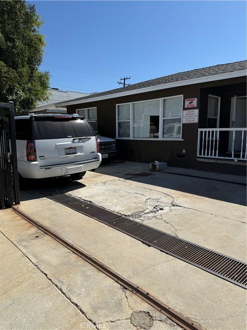 17210 Jersey Ave, Artesia, CA, 90701-2639 | Card Image