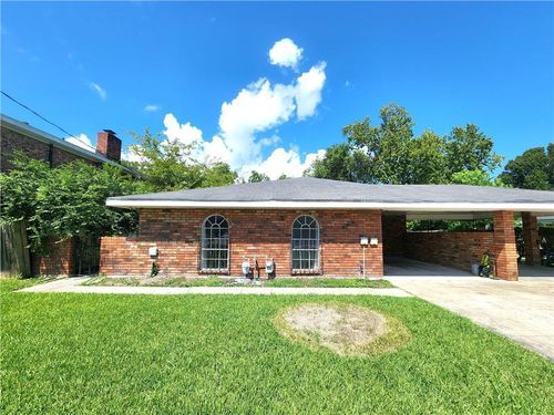 a-112 Gravolet St, Belle Chasse, LA, 70037-2413 | Card Image