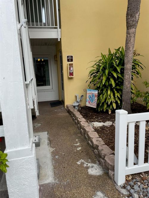 c-3540 42nd Street S, ST PETERSBURG, FL, 33711 | Card Image