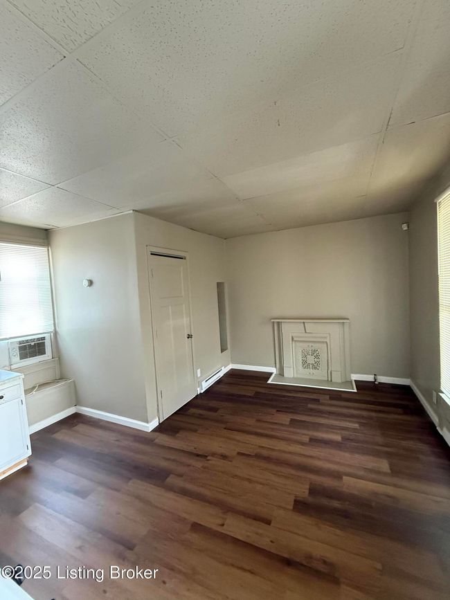 2416 Saint Xavier St, Home with 5 bedrooms, 4 bathrooms and null parking in Louisville KY | Image 13