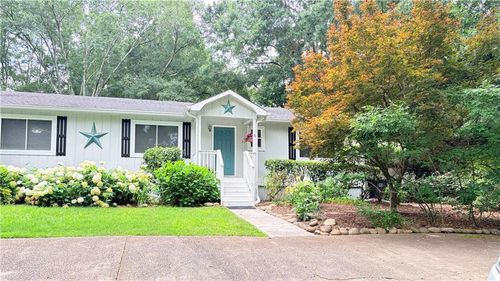 322 Powder Springs St, Hiram, GA, 30141-3216 | Card Image