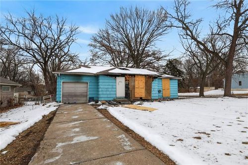 10427 Richmond Ave, Kansas City, MO, 64134-1959 | Card Image