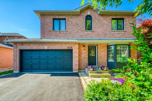 226 Howell Rd, Oakville, ON, L6H5Y7 | Card Image