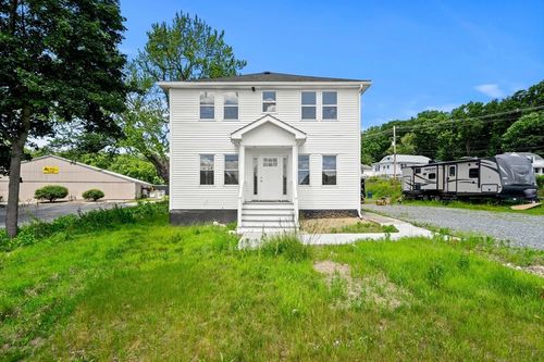 3 Highland Park Ave, Hudson, MA, 01749-1325 | Card Image