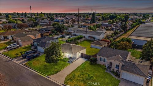 8264 Lankin, Downey, CA, 90242 | Card Image