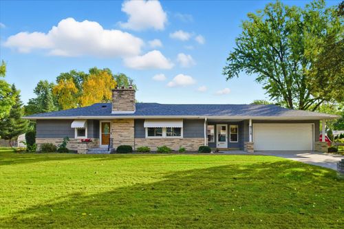 8715 2nd Ave S, Bloomington, MN, 55420-2926 | Card Image