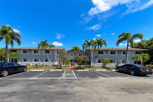 203-8141 Country Rd, FORT MYERS, FL, 33919-7133 | Card Image