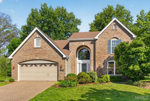 4133 Forder Valley Dr, Saint Louis, MO, 63129-7400 | Card Image