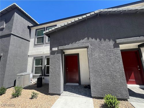 6113 Hibiscus Garden St, North Las Vegas, NV, 89081-5681 | Card Image