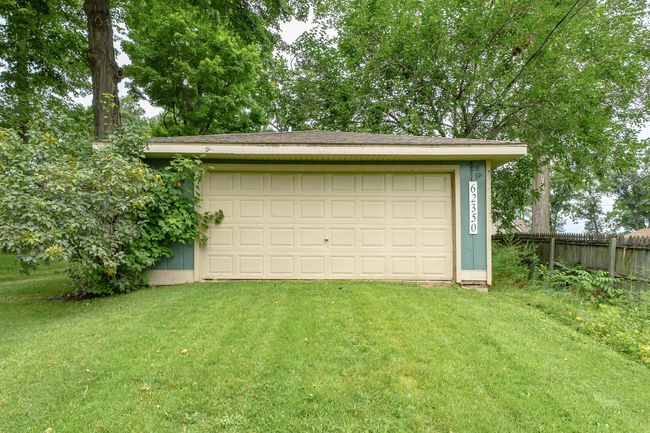 Detached 2 car garage | Image 37