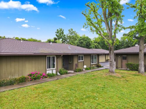 115 W Swain Road, Stockton, CA, 95207 | Card Image