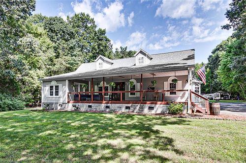 2207 Millcroft Rd, Pleasant Garden, NC, 27313-9759 | Card Image