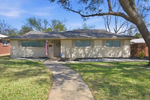 3608 Northcut Dr, North Richland Hills, TX, 76117-2830 | Card Image