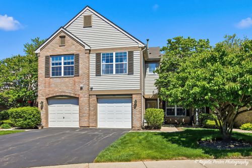 386-386 Crystal Ridge Dr, Crystal Lake, IL, 60012-3507 | Card Image
