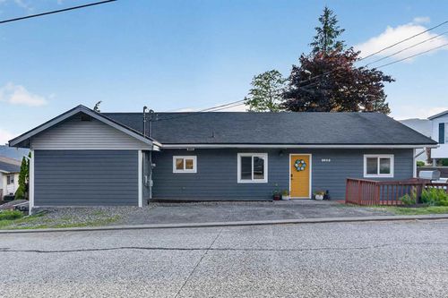 3839 Baranof Ave, Ketchikan, AK, 99901-5317 | Card Image