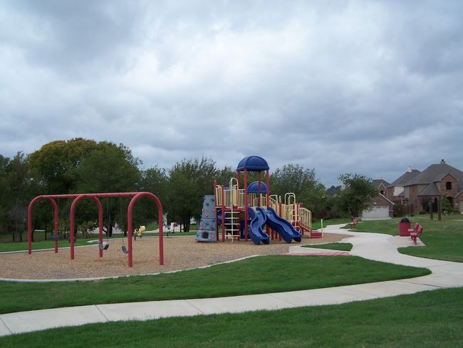 9633 Rosina Trl, House other with 3 bedrooms, 2 bathrooms and null parking in Fort Worth TX | Image 39