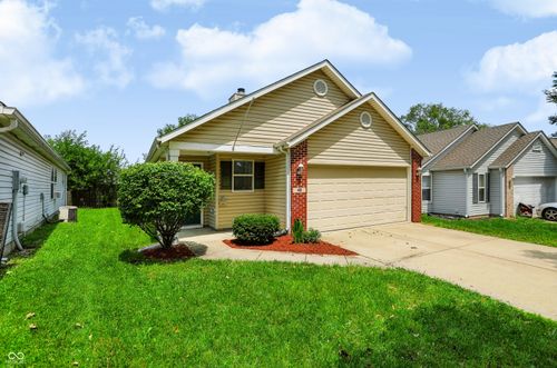 48 Gazebo Dr, Indianapolis, IN, 46227-3005 | Card Image
