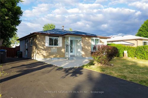 169 Folkstone Cres, Brampton, ON, L6T3M9 | Card Image