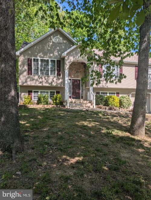 305 Birdie Rd, LOCUST GROVE, VA, 22508-5177 | Card Image