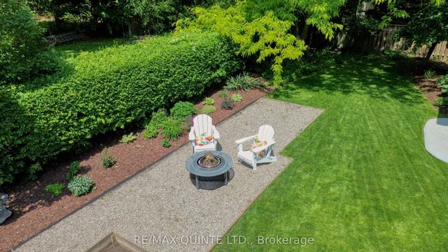 291 Dufferin Ave, House other with 2 bedrooms, 2 bathrooms and 8 parking in Belleville ON | Image 39