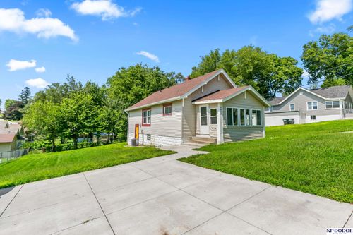 4812 N 45th St, Omaha, NE, 68104-2403 | Card Image