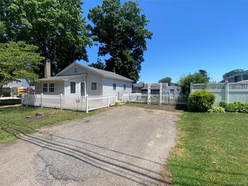 101 Rose Drive, Islip, NY, 11779 | Card Image