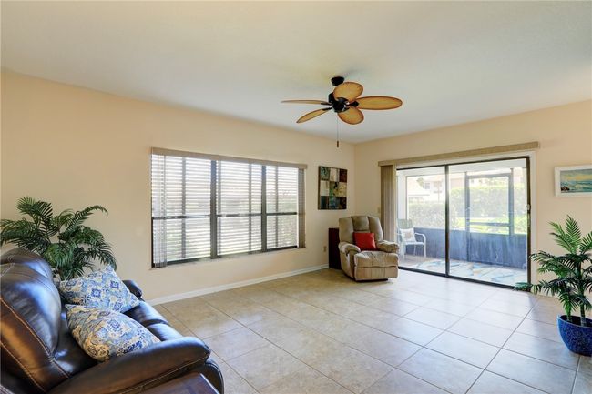 APT-101 - 6175 S Mirror Lake Dr, House attached with 2 bedrooms, 2 bathrooms and null parking in Sebastian FL | Image 7