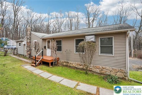 773 E Rock Rd, ALLENTOWN, PA, 18103-7526 | Card Image