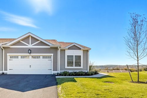 22-22 Horizon Dr, Millbury, MA, 01527-2072 | Card Image