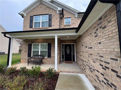 3924 Braddock Rd, High Point, NC, 27265-9655 | Card Image