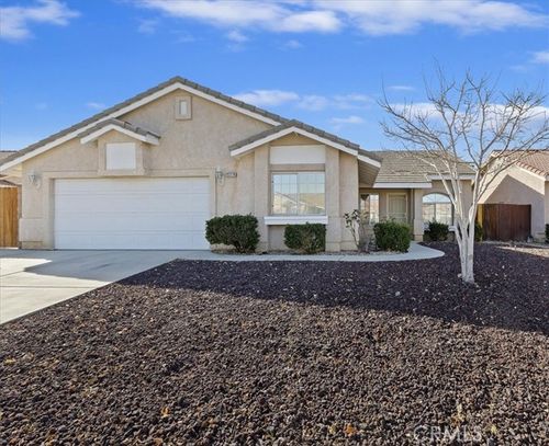 12278 Shadow Dr, Victorville, CA, 92392-7901 | Card Image