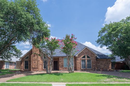 3905 Cross Bend Rd, Plano, TX, 75023-5923 | Card Image