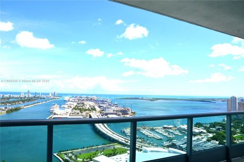 5104-900 Biscayne Blvd, Miami, FL, 33132-1575 | Card Image