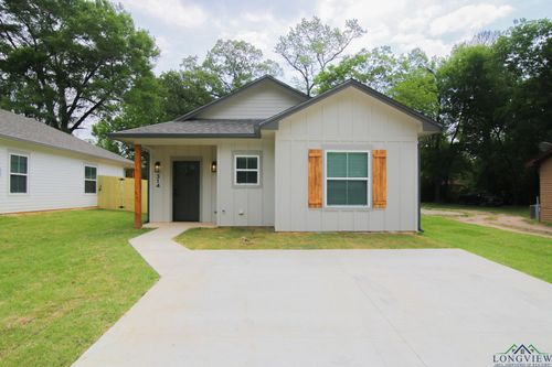 125 Vesta St, Longview, TX, 75602-3833 | Card Image