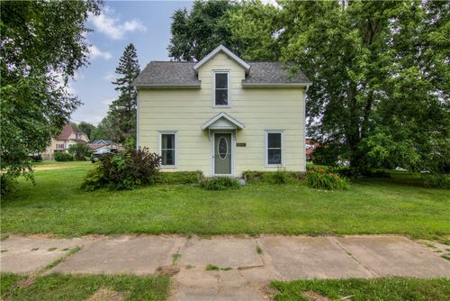 218 N Lafayette St, Augusta, WI, 54722-7218 | Card Image
