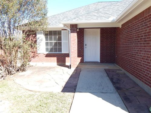 10718 Hillside Drive, Montgomery, TX, 77356 | Card Image