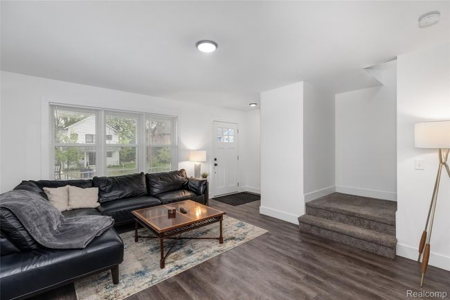 View of front entrance and stairs to 2nd floor | Image 9