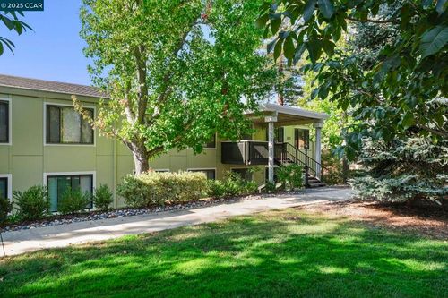 apt-12-2133 Golden Rain Rd, Walnut Creek, CA, 94595-1926 | Card Image