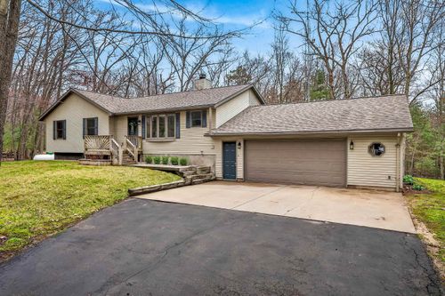 4028 Woodridge Trce, WISCONSIN RAPIDS, WI, 54495-9303 | Card Image