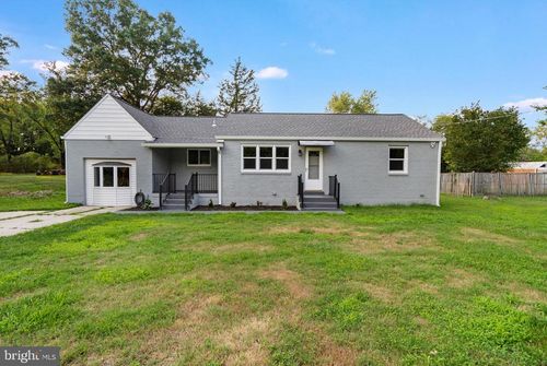 6601 Horseshoe Rd, CLINTON, MD, 20735-2536 | Card Image
