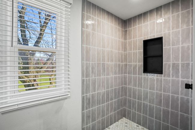 Master Shower | Image 27